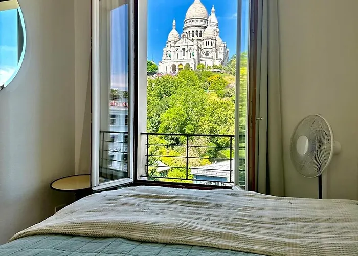 Unique View Of Sacre Coeur! * Parigi
